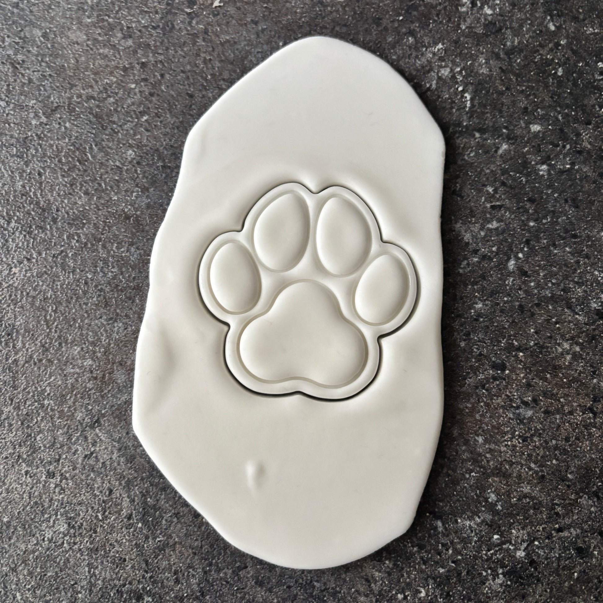 paw cookie cutter fondant