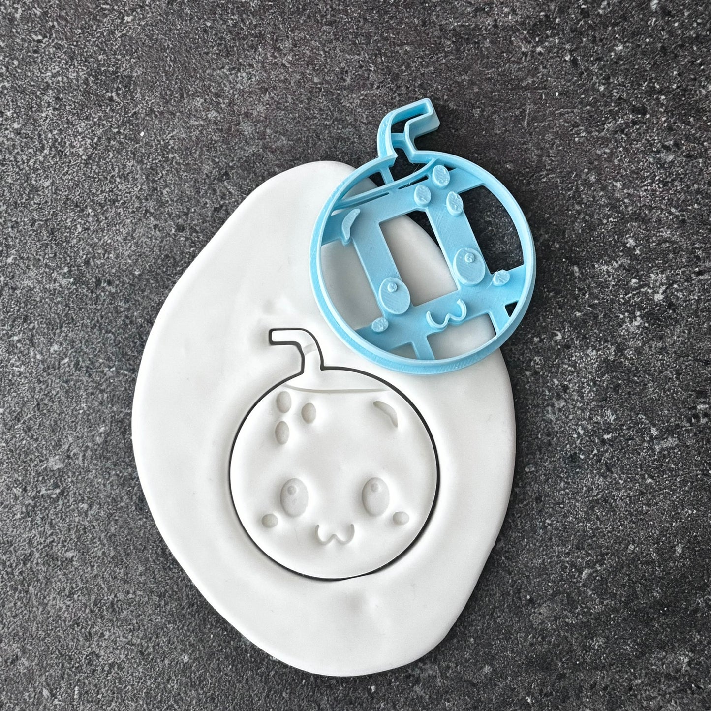 coconut cookie cutter fondant